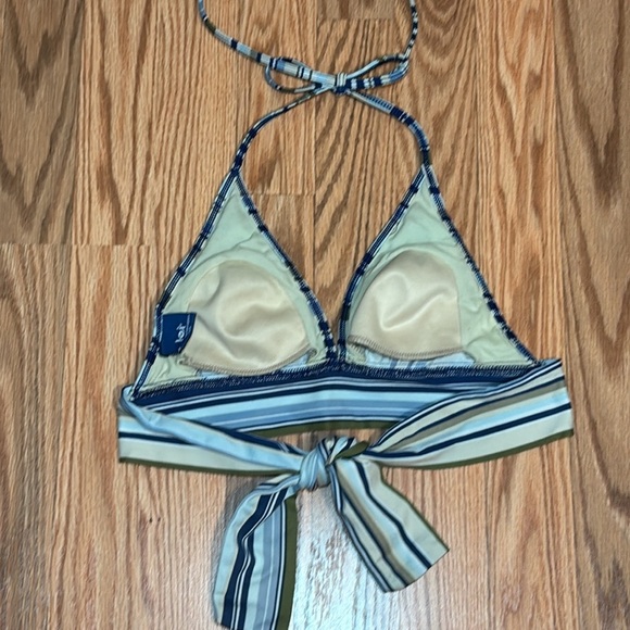 LEI Triangle Striped Bikini Top, Small - Picture 3 of 5